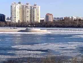 По Амуру в районе Благовещенска и Хэйхэ пошла шуга