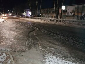 Сказали не беспокоить до понедельника В Чигирях серьезный коммунальный порыв