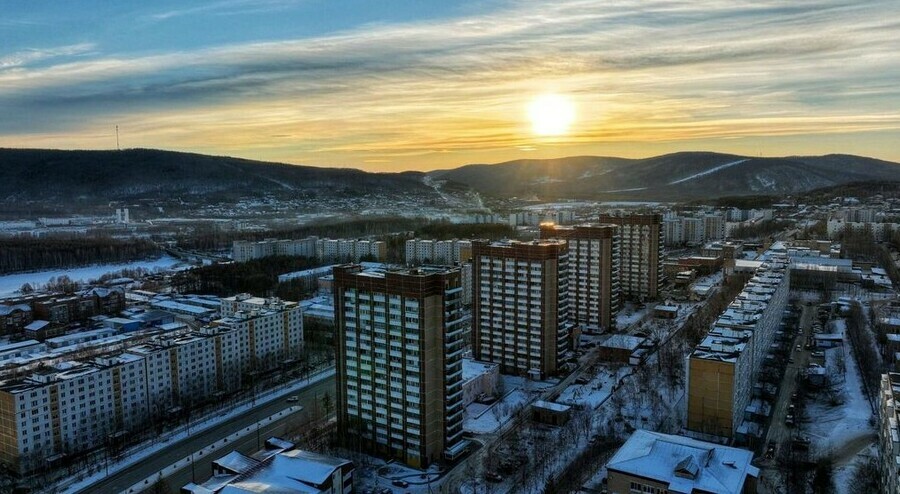 В Тынде Роспотребнадзор взял пробы воздуха изза возгорания на городской свалке