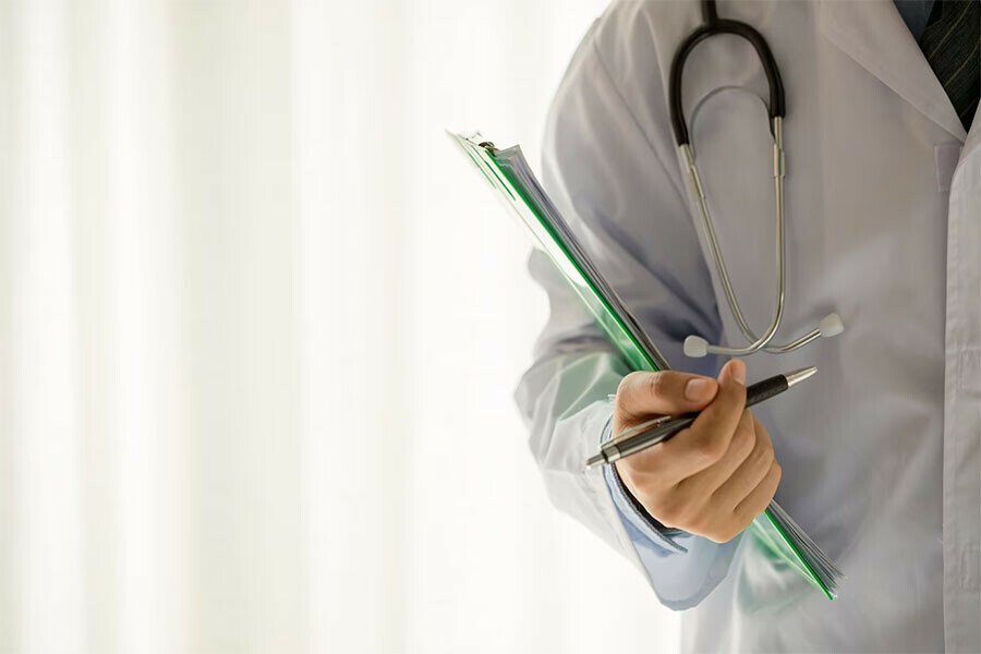 Как решается кадровая проблема в медицине Амурской области рассказала министр здравоохранения 