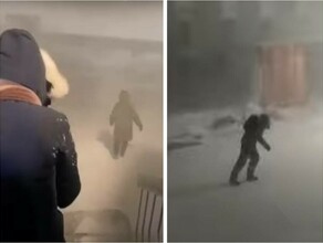 Черная пурга сносит людей в Якутии скорость ветра больше 100 километров в час видео