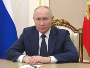 Владимиру Путину необходимо участвовать в президентских выборах считает большинство россиян