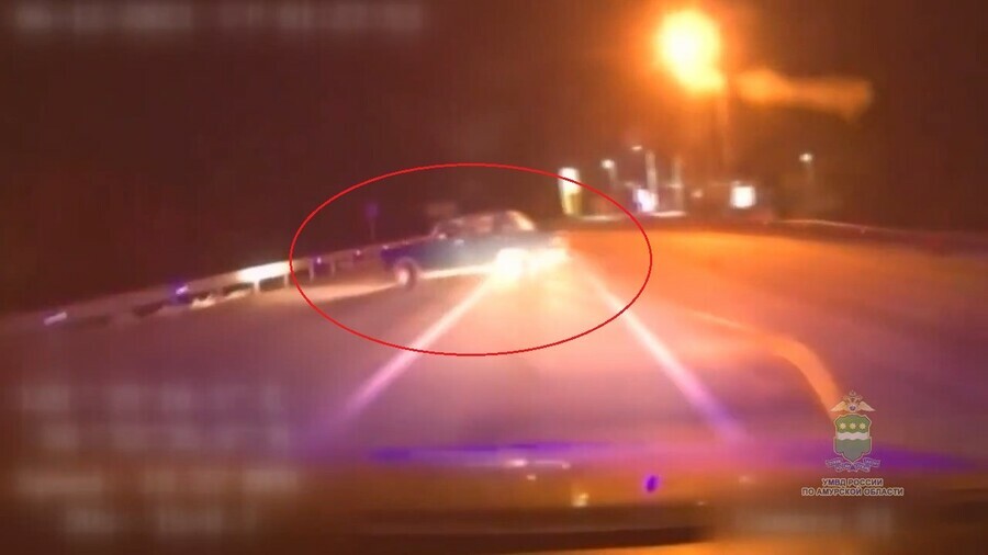 В Приамурье пьяный водитель угнал Жигули и попал в ДТП удирая от полиции видео