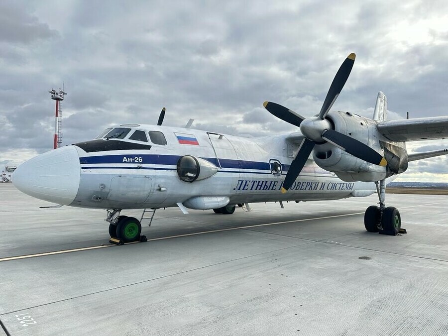 Что за самолет кружит с утра над Благовещенском