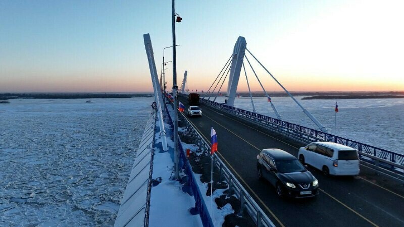 Свершилось в Благовещенске открыли движение по новому мосту через Зею Историческое событие прошло тихо и незаметно фото видео