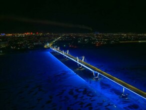 Более 2 500 светильников синего света на Amurlife невероятные кадры нового моста через Зею ЭКСКЛЮЗИВ 