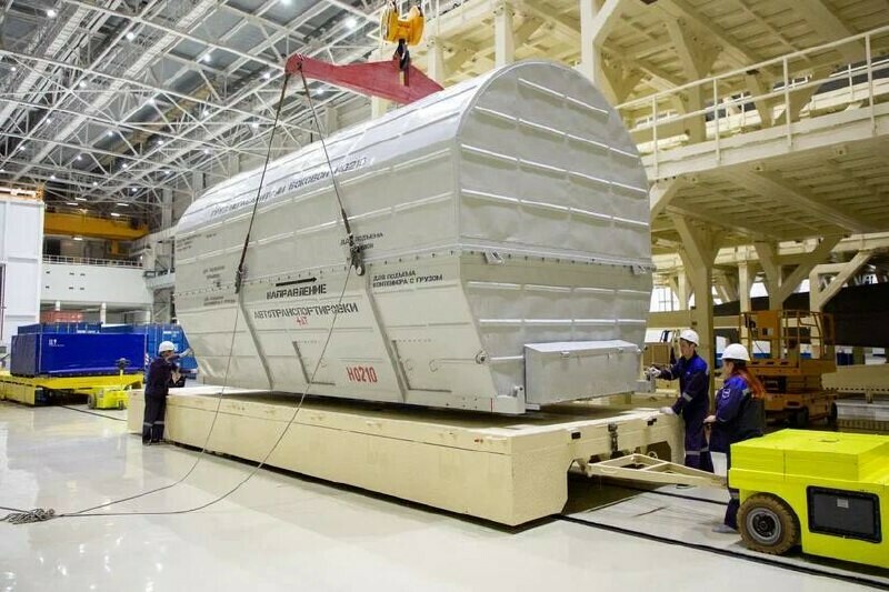 На амурский космодром Восточный доставили аппарат МетеорМ который скоро запустят в космос