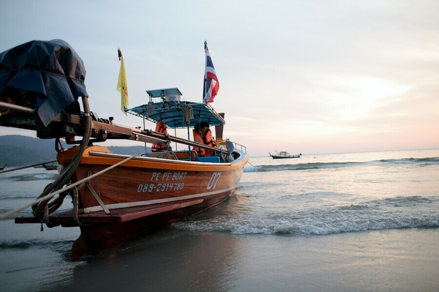 В Таиланде во время крушения туристического катера погибла пятилетняя россиянка