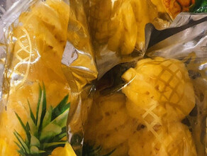 В Приамурье из Китая стали привозить значительно больше ананасов