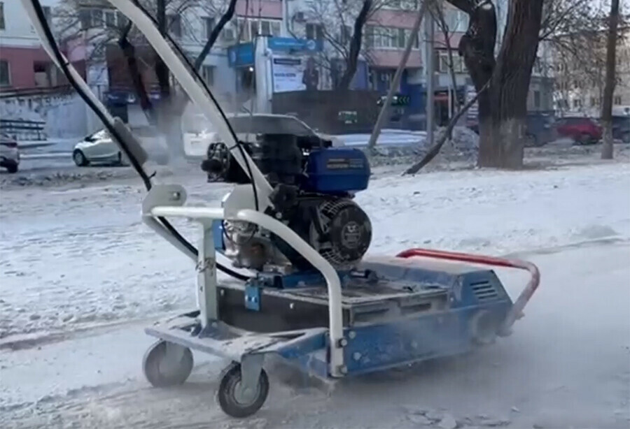 Эксперимент для Благовещенска купили два ледокола видео