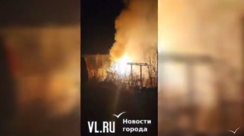 Услышали звук взрыва во Владивостоке 600 домов остались без света видео