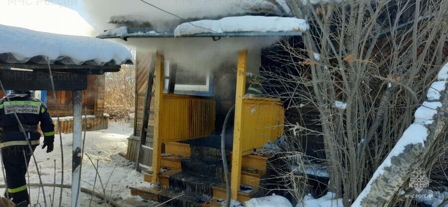 В Приамурье оставленный без присмотра обогреватель устроил пожар в доме