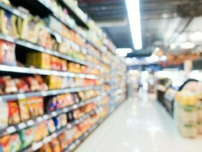 Госдума хочет разрешить употребление продуктов в магазинах до оплаты