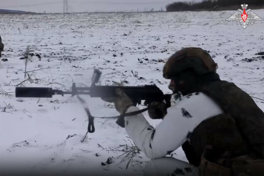 Для всех военнослужащих хотят установить предельный возраст пребывания на службе 