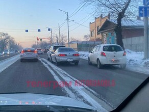 В Благовещенске изза ДТП затруднено движение у одного из самых загруженных перекрестков