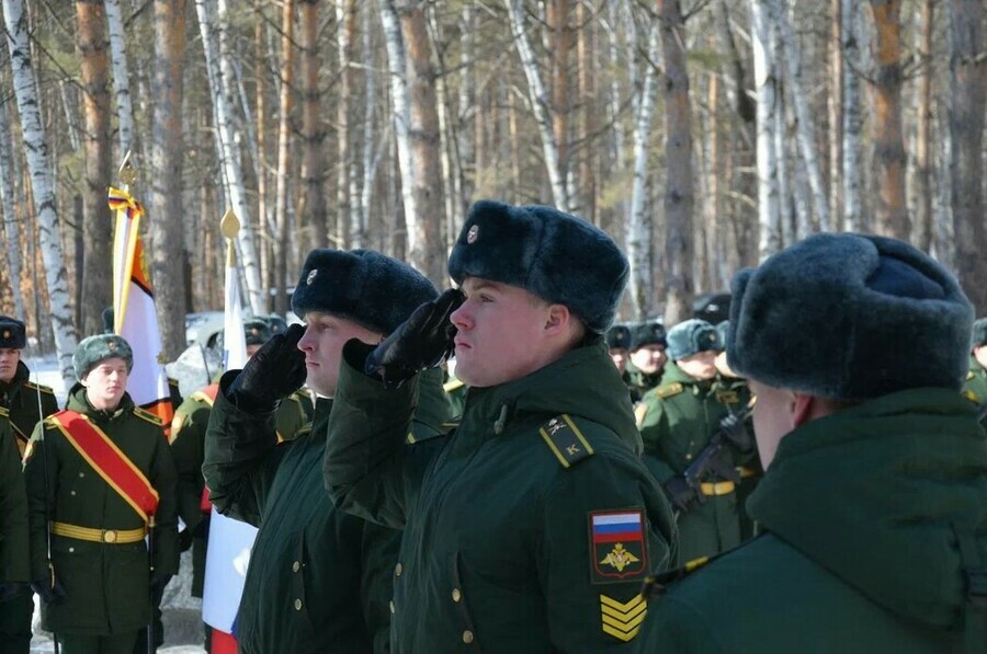 Тир в историческом стиле в парке Патриот курс молодого бойца в музее в Приамурье ко Дню защитника Отечества пройдет более 800 мероприятий