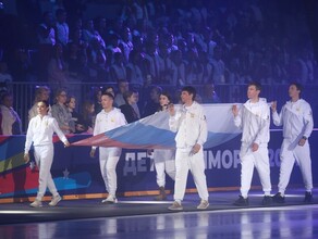 Амурские хоккеисты одержали первую победу в масштабных международных играх во Владивостоке фото