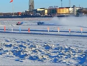 Накануне российскокитайских зимних игр2024 команды КамАЗмастер и Урал опробовали трассы на льду Амура видео