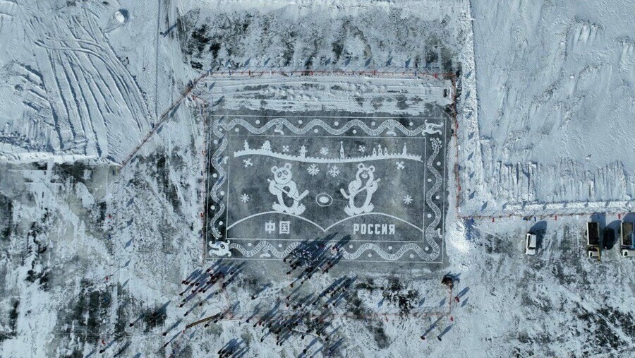На границе между Россией и Китаем появилась снежная открытка фото видео