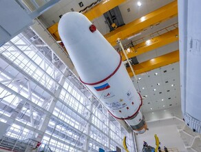 На космодроме Восточный собрали ракету для запуска спутника МетеорМ для наблюдением за климатом