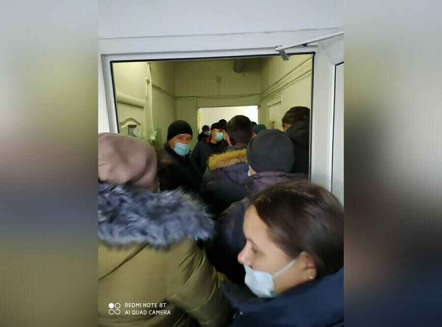 Власти рассказали как в Приамурье решают проблему очередей в поликлиниках и при тестировании на COVID19