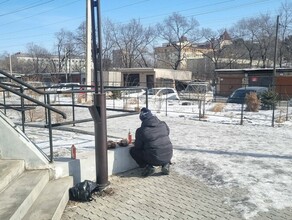 Смотрю  ноги лежат жительницу Благовещенска поразило увиденное в центре города