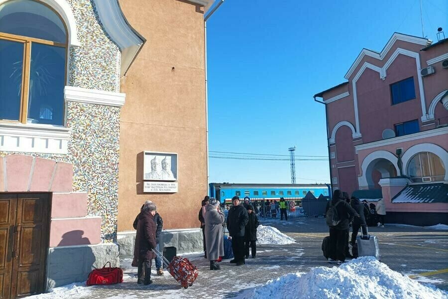 Стало известно почему на вокзале Благовещенска закрыли привычный проход на перрон 