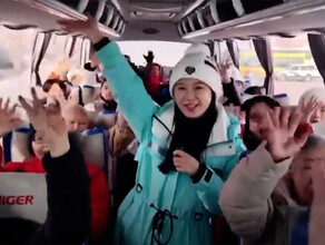 Здесь романтическая атмосфера корреспондент китайского ТВ прокатилась по мосту в Благовещенск видео