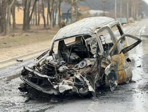 В Белгороде при обстреле погиб водитель двое пострадавших в тяжелом состоянии