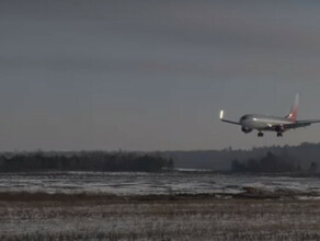 Boeing 737 который летел в Благовещенск пошел на аварийную посадку в Чите