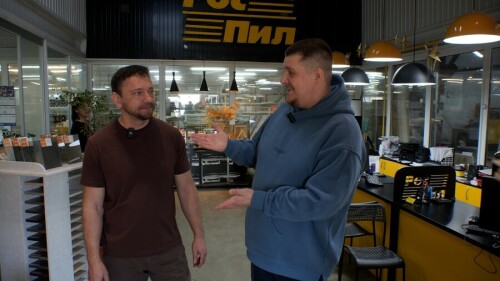 Крутые станки + золотые руки: где в Благовещенске делают мебель так ...