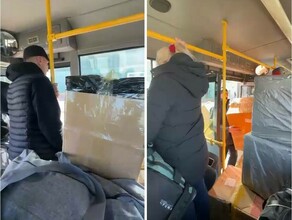 Амурские туристы возмутились отправившись из Хэйхэ в забитом коробками автобусе
