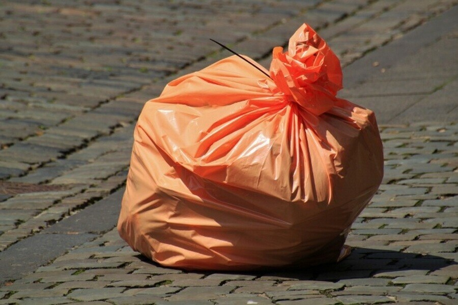 Компанию которая вывозила мусор из пяти районов Приамурья лишили статуса регоператора