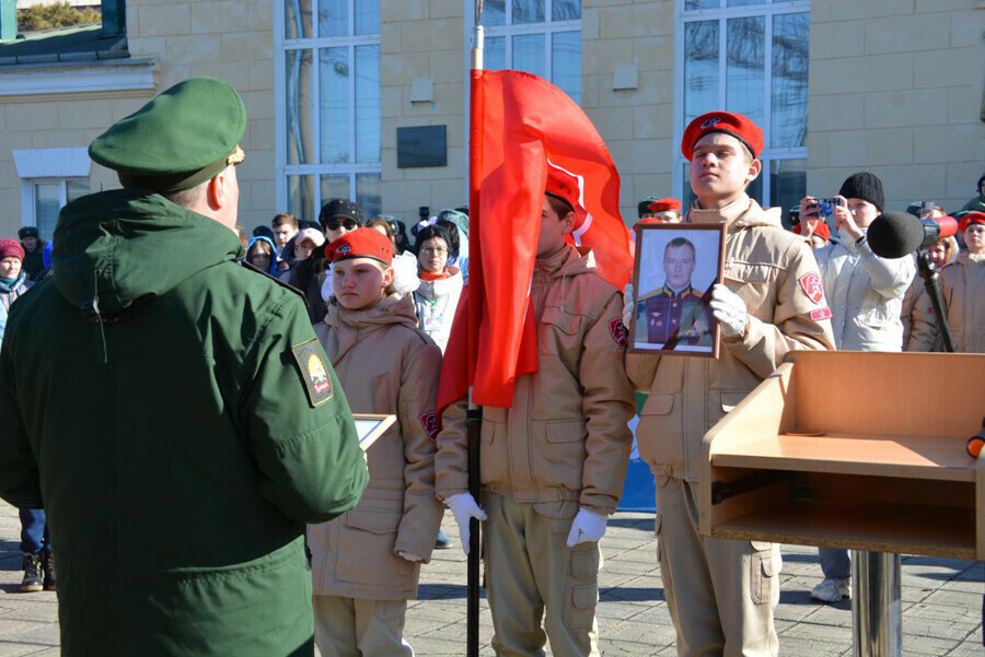 Имя Андрея Мельника героя погибшего на  СВО присвоили отряду юнармейцев Белогорска