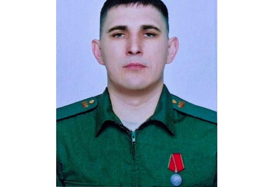 Боец из Амурской области награжден медалью за геройское поведение в зоне СВО