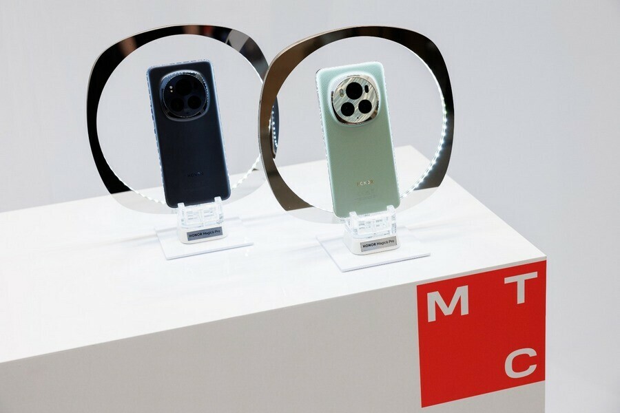 Амурчане могут оформить предзаказ на флагманский смартфон HONOR Magic6 Pro