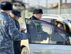 Пока семейная пара разбиралась кому оплатить 100 штрафов ГАИ арестовала автомобиль