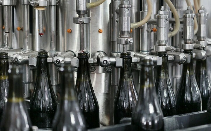 Россиян предупредили о росте цен на вино до 35  с мая