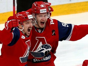 Хоккейный клуб из КХЛ Локомотив возьмет шефство над амурской командой