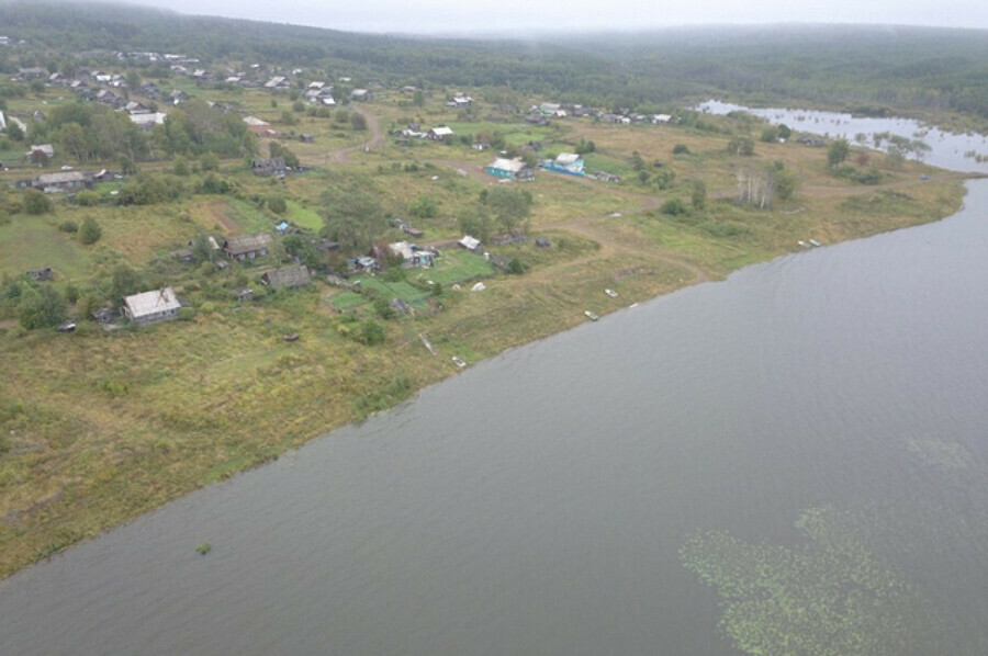 На Дальний Восток пришел паводок обрушился мост введен режим ЧС