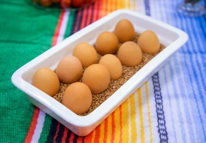 ФАС сдерживает яйца производителей и продавцов просят не завышать цены перед Пасхой