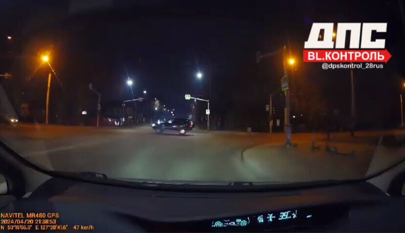 Благовещенские водители поняли почему при отключении светофора на Горького  Мухина так много ДТП