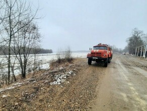 Не видели такого за всю жизнь на севере Приамурье бурно вскрылись реки  раньше чем на юге 