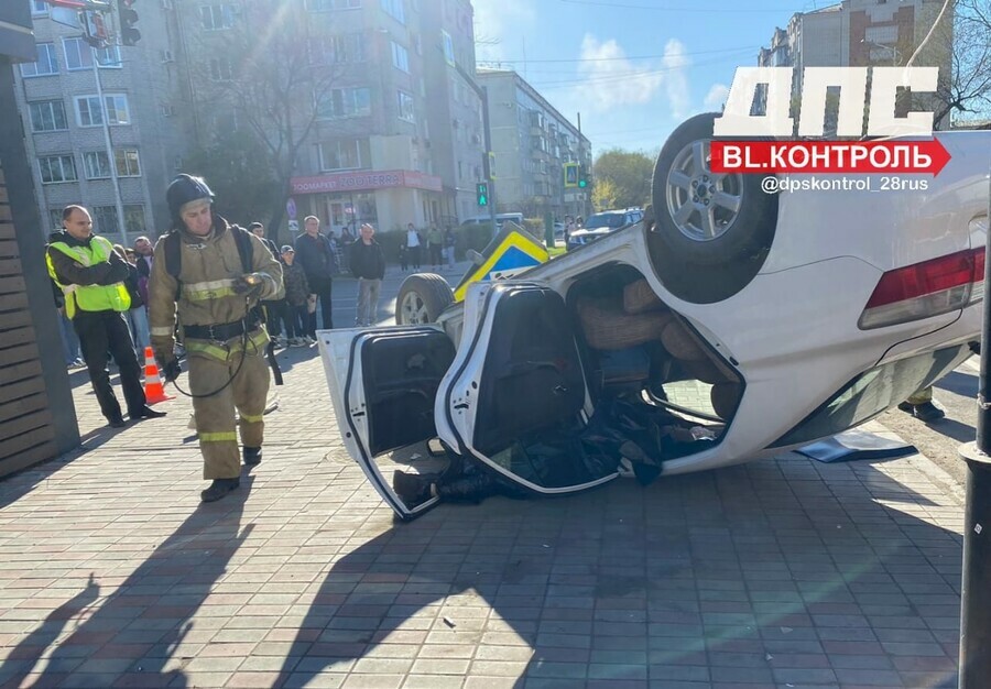 Водитель скончался на месте. В ГИБДД Благовещенска рассказали подробности аварии