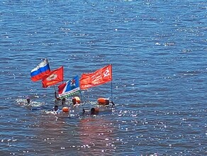 В Благовещенске прошел заплыв посвященный Дню Победы