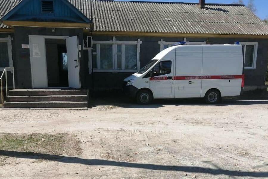 Медики из амурского села бьют тревогу изза серьезного сокращения и предложений работать в Благовещенске фото 