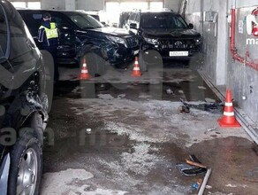 Магаданец забрался в гараж правительства Колымы и разбил восемь премиальных авто