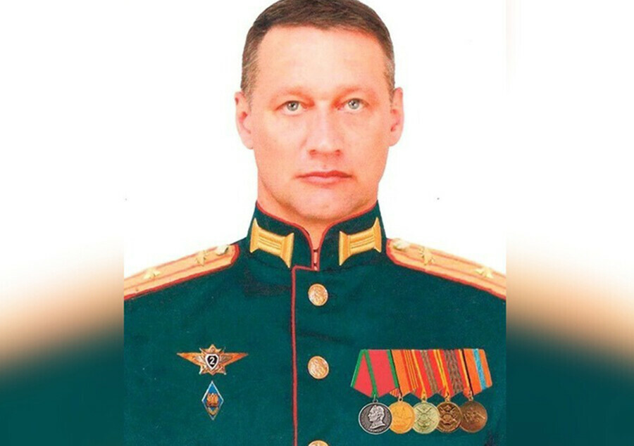 В зоне СВО майор Иван Цыркунов муж замглавы Белогорска рискуя жизнью восстановил связь со штабом