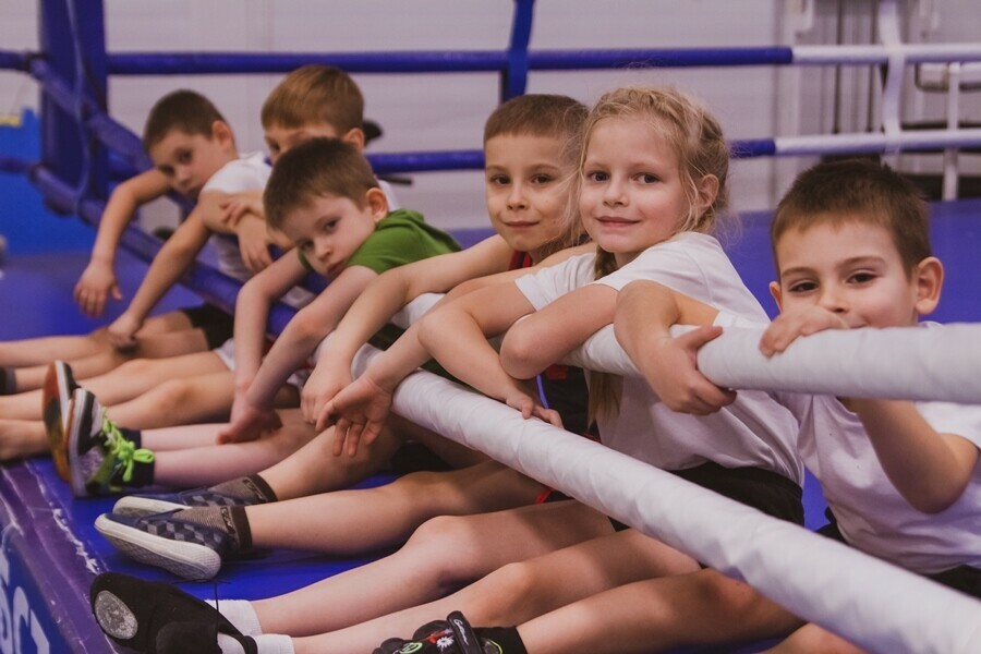 Спортивный клуб Динамо приглашает на тренировки детей и взрослых