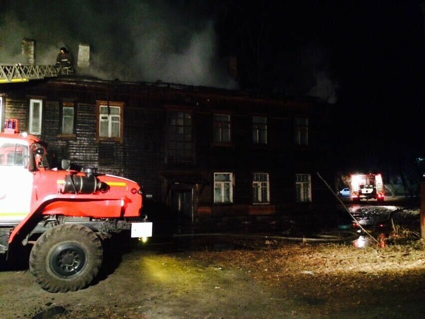 В Белогорске во время пожара спасли человека